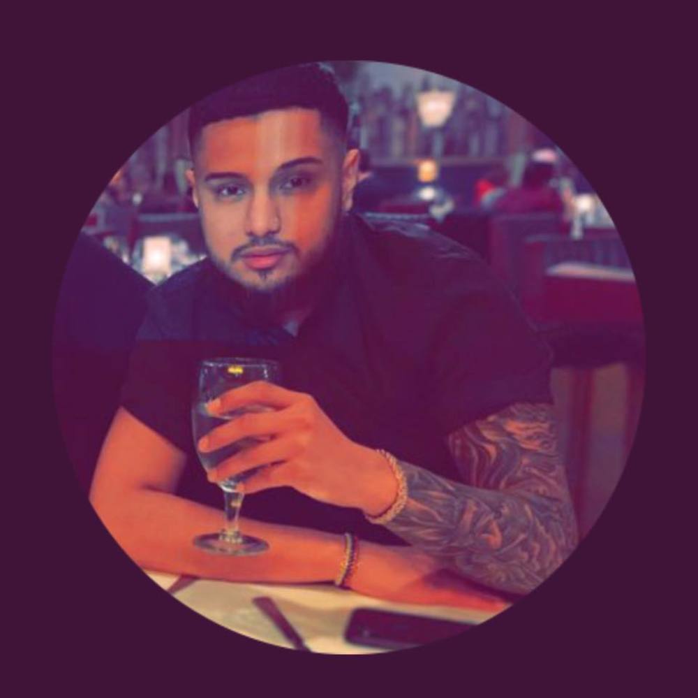 Meet your Posher, Jason